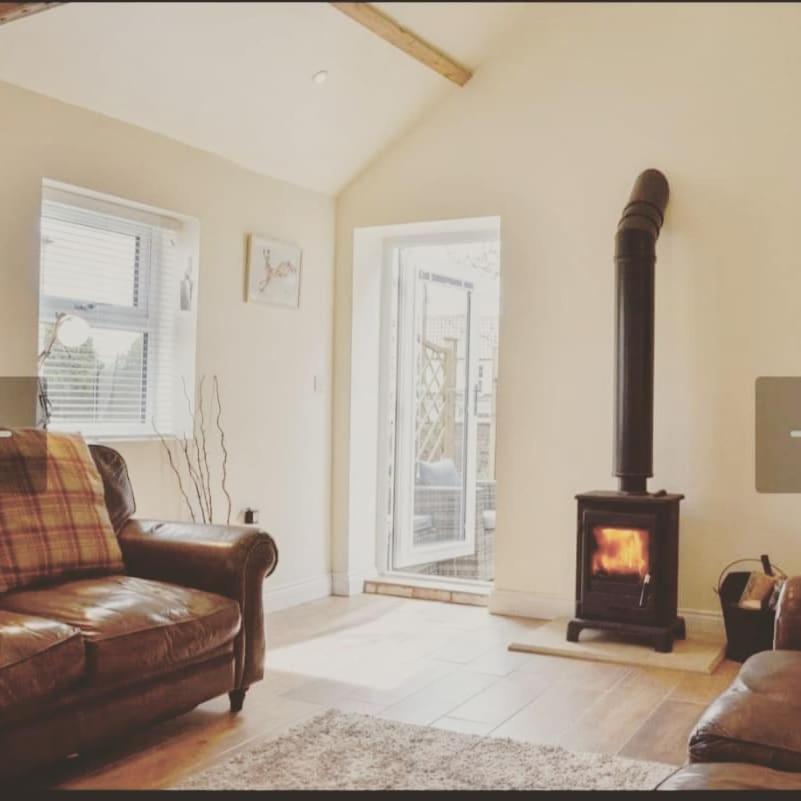 Westmoreland Cottage Weaverthorpe ภายนอก รูปภาพ